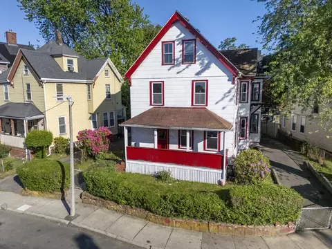 10 Waterlow St, Dorchester, MA 02121