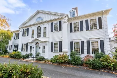 15 Catlin Rd, Brookline, MA 02445
