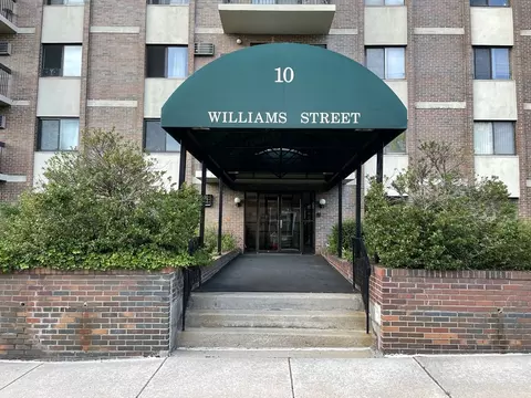10 Williams St #34, Watertown, MA 02472
