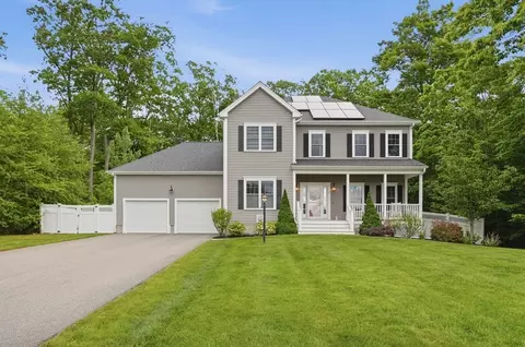 2 Klondike Rd, Grafton, MA 01560