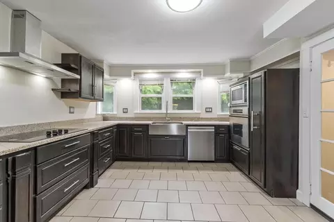 Kitchen - 101 Starrett Ave, Athol, MA 01331 photo 2 of 4