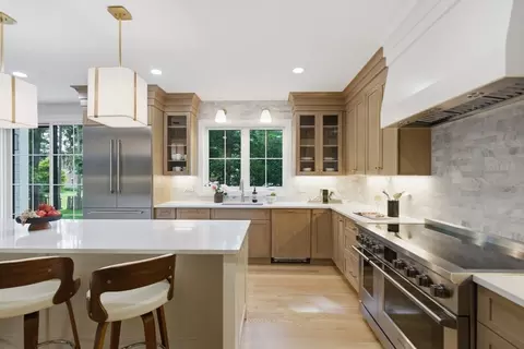 17 Whiting Way, Needham, MA 02492 photo 9