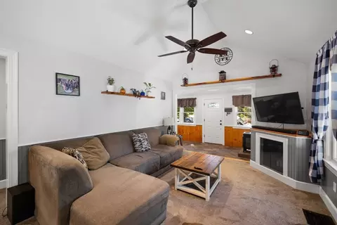 55 Winthrop Ave, Beverly, MA 01915 photo 9
