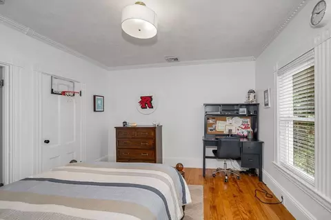 Bedroom - 84 King St, Reading, MA 01867 photo 3 of 6