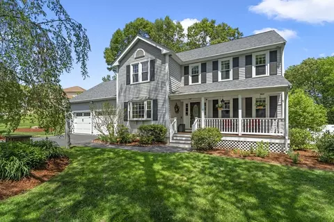 53 Concannon Cir, Weymouth, MA 02188