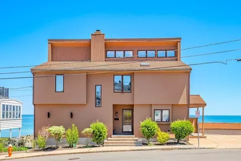 32 Faun Bar, Winthrop, MA 02152