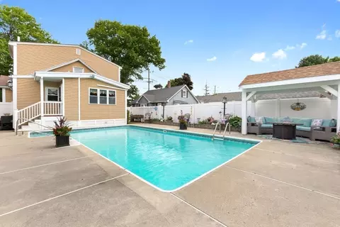 Exterior - 16 Adams St, Danvers, MA 01923 photo 3 of 7
