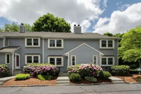 20 Cleverly St #A4, Abington, MA 02351