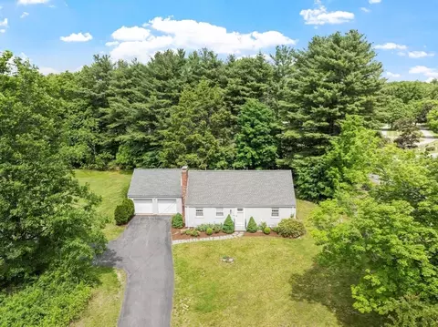 252 Great Rd, Maynard, MA 01754 photo 2