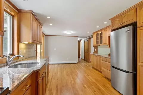 252 Great Rd, Maynard, MA 01754 photo 5