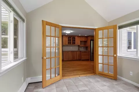 252 Great Rd, Maynard, MA 01754 photo 9