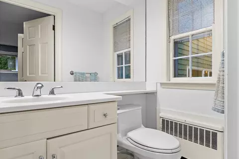 Bath - 145 Meadowbrook Rd, Needham, MA 02492 photo 4 of 5