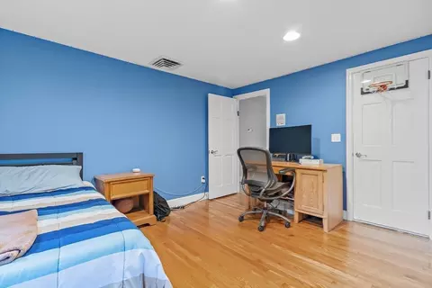 Bedroom - 145 Meadowbrook Rd, Needham, MA 02492 photo 4 of 7