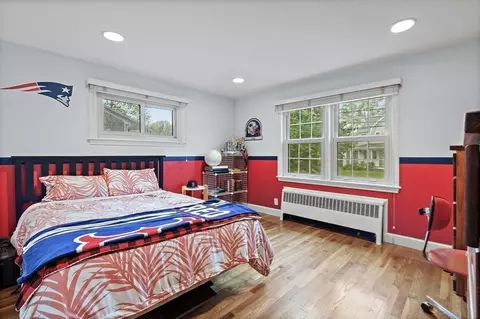 Bedroom - 145 Meadowbrook Rd, Needham, MA 02492 photo 5 of 7