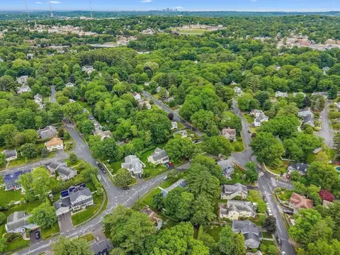 View/Area - 145 Meadowbrook Rd, Needham, MA 02492 photo 4 of 4