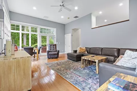 Living - 145 Meadowbrook Rd, Needham, MA 02492 photo 5 of 5