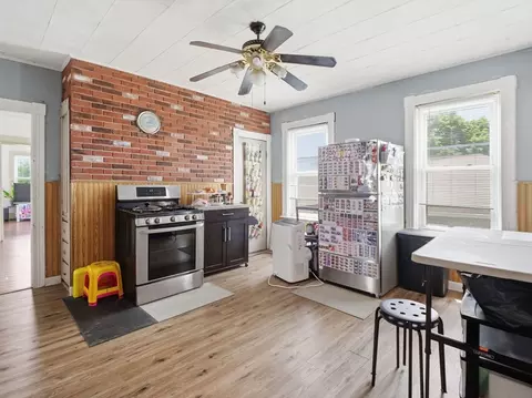 89 Gage St, Worcester, MA 01605 photo 7