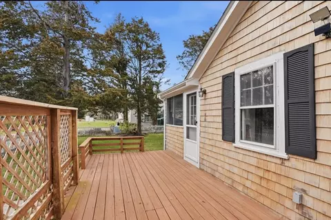 Exterior - 6 Shipyard Rd, Marshfield, MA 02050 photo 3 of 3