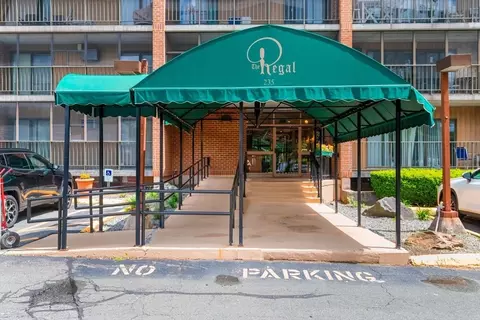 235 Winthrop St #4405, Medford, MA 02155