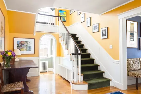 20 Moss Hill Rd, Jamaica Plain, MA 02130