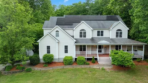 16 Lindsey Ln, Charlton, MA 01507