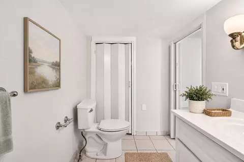 Bath - 31 Everett St, Boston, MA 02128 photo 2 of 2
