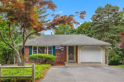 55 Brand St, Arlington, MA 02474