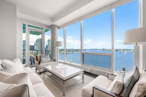 22 Liberty Dr #11C, Boston, MA 02210
