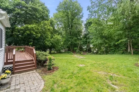 Exterior - 62 Bacon St, Natick, MA 01760 photo 5 of 7