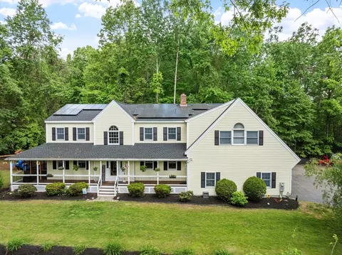 116 Island Rd, Lunenburg, MA 01462