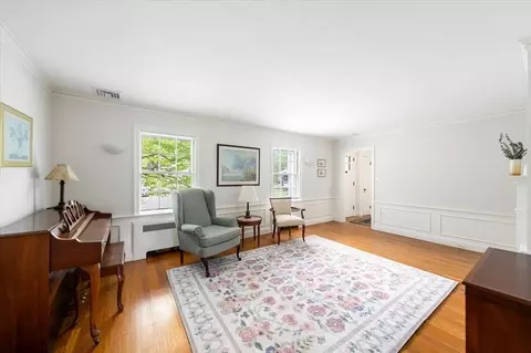 89 Melrose Ave, Needham, MA 02492 photo 3