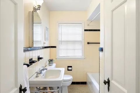 89 Melrose Ave, Needham, MA 02492 photo 15