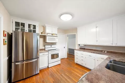 89 Melrose Ave, Needham, MA 02492 photo 8