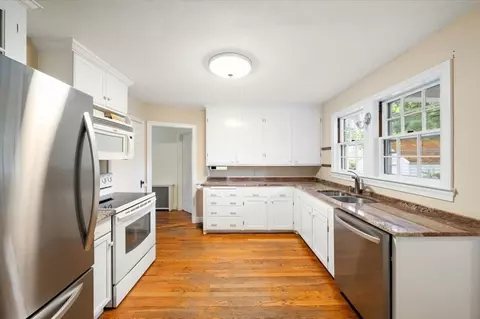89 Melrose Ave, Needham, MA 02492 photo 6