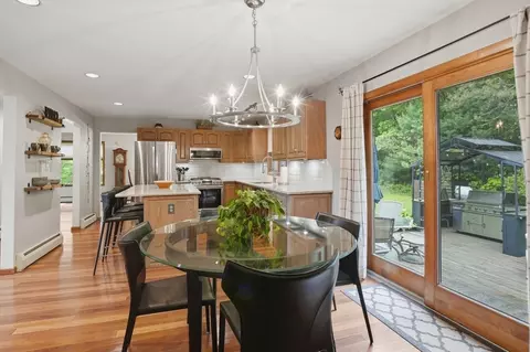 Dining - 775 E Hill Rd, Oakham, MA 01068 photo 2 of 5