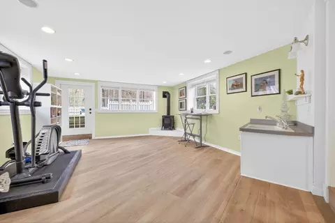 47 Springdale Ave, Dover, MA 02030 photo 14