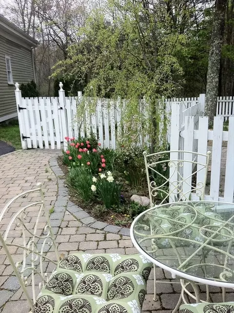 47 Springdale Ave, Dover, MA 02030 photo 31