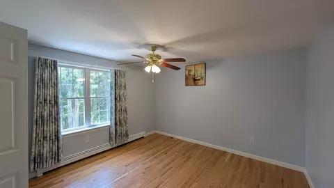 Bedroom - 700 Main St, Wareham, MA 02571 photo 4 of 6