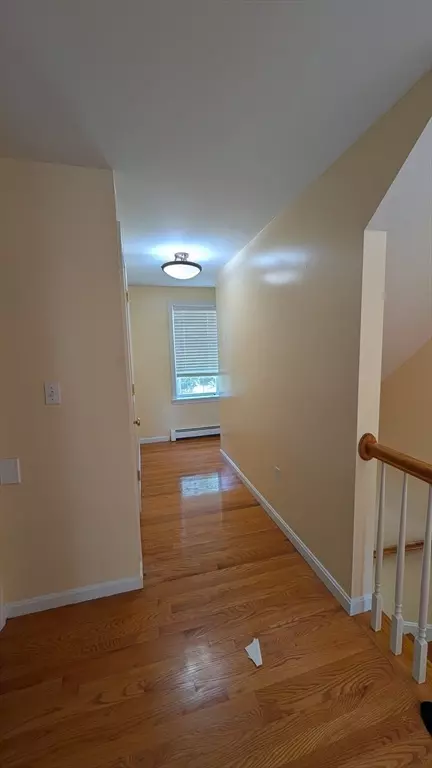 Entry Way - 700 Main St, Wareham, MA 02571 photo 3 of 3