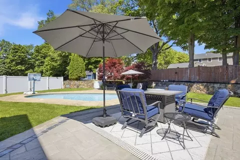 3 Crossman Ln, Danvers, MA 01923 photo 34