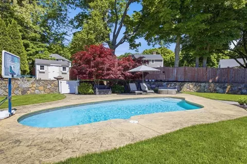 3 Crossman Ln, Danvers, MA 01923 photo 35