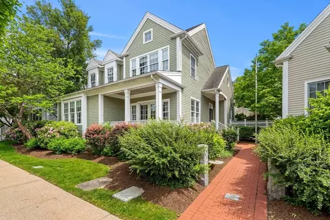 3 Ludlow Rd #3, Quincy, MA 02171