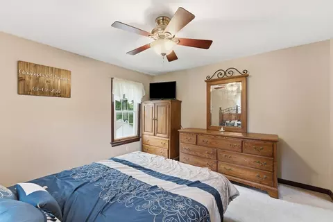 41 Verge St, Springfield, MA 01129 photo 25
