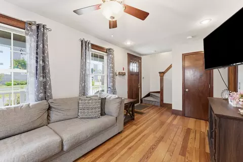 41 Verge St, Springfield, MA 01129 photo 4