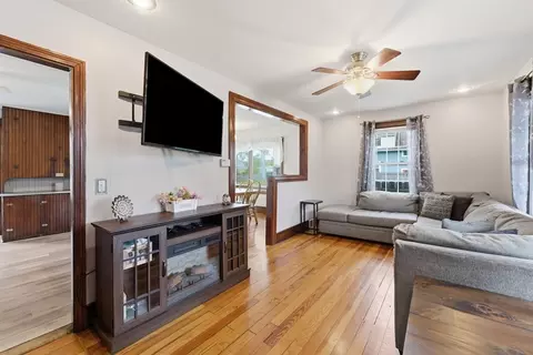 41 Verge St, Springfield, MA 01129 photo 8