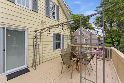 41 Verge St, Springfield, MA 01129 photo 35