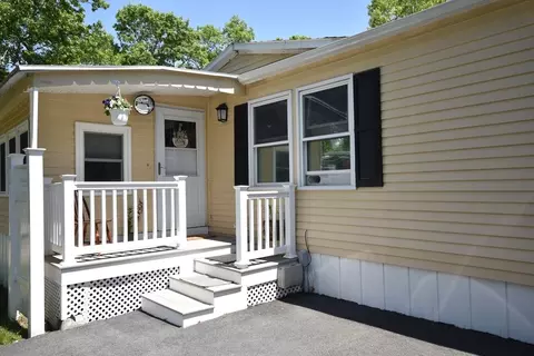 157 Windswept Rd, Wareham, MA 02571 photo 2