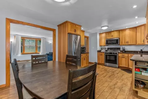 36 Carl Rd, Raynham, MA 02767 photo 10