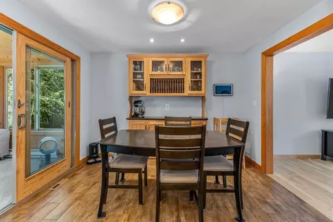 36 Carl Rd, Raynham, MA 02767 photo 11