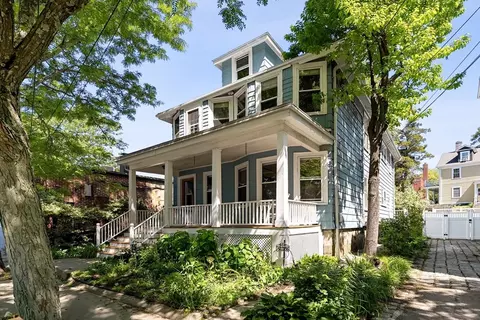 2 St John St #1, Boston, MA 02130